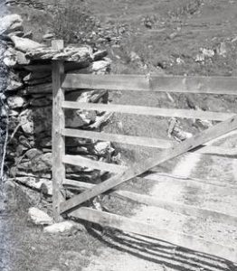 Haar Gate presumably leading to a Horse Mill , Merionethshire (North of Harlech)
