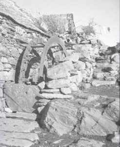 Farm Wheel Nr. Harlech