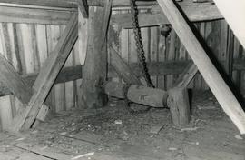 Hand winding gear in a mamsel mill in Loviisa, Uusimaa