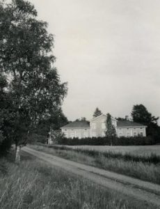The Granary from the lock at Venäjä Manor, Humppila, Häme