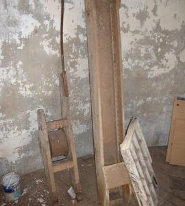 Jog scry(?) and other unidentified displaced items, tower mill, Caston