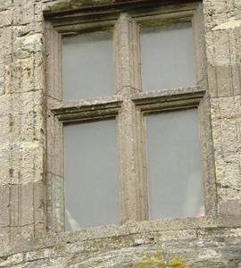 Chesterton Windmill, Chesterton: detail of window