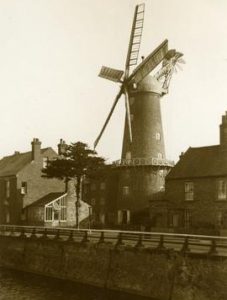 Maude Foster's Mill, Boston