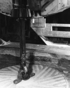 Machinery, New Mill, Cross in Hand