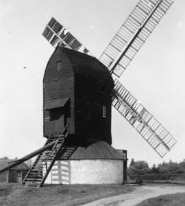 Outwood Post Mill, Outwood, in working order