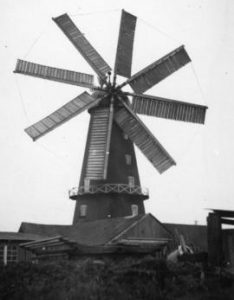 Pocklington's Mill, Heckington, in working order