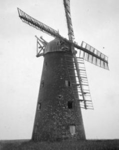 Maw's Mill, Epworth, in a disused condition