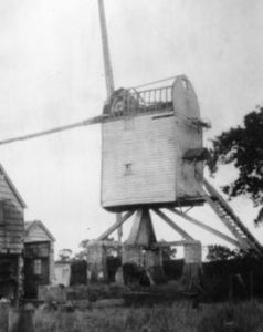 Post mill, Horham, derelict