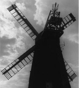 Ovenden's Mill, Polegate, preserved with sails