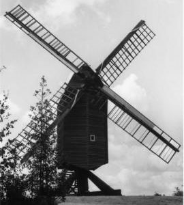 Post mill, Nutley, preserved with sails