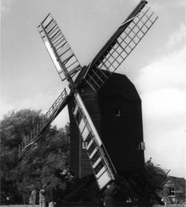 Post mill, Nutley, preserved with sails