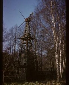 Miniature smock mill