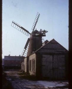 Ovenden's Mill, Polegate, derelict, with cap and sails