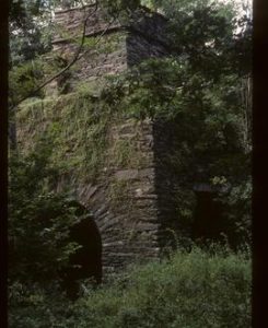 Unidentified derelict stone structure, clearly part of some industrial concern