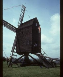 Post mill, Nutley, preserved with sails
