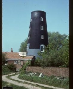 House conversion, tower mill, Elston