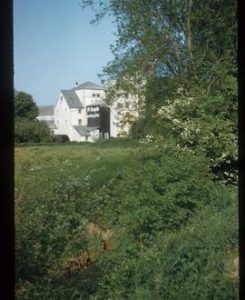 Mid-distant view, watermill, Horsebridge