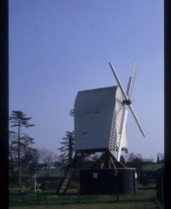 Post mill under reconstruction