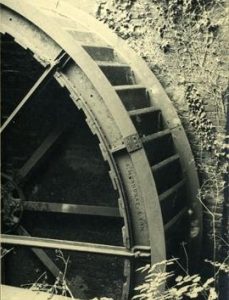Inscribed iron wheel, Knight's Mill, Bolney