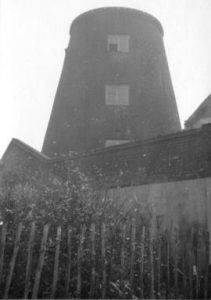 Plumstead Common mill (1)