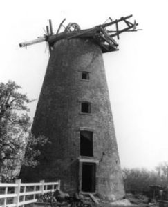 Oare Mill, Luddenham, with cap damaged and mostly missing