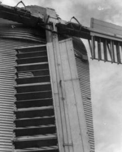 Post mill, Chillenden, missing sweep