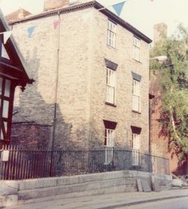 House, King's Mill, Canterbury