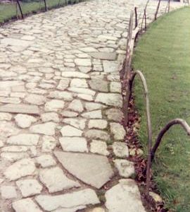 Path with peak stone, Castle Mill, Leeds, Maidstone