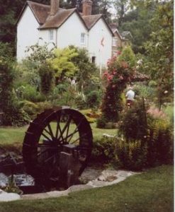 Mill cottage and dummy waterwheel, Upper Mill, Loose