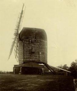 Post mill, Keston, showing damaged sweep