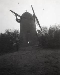 Tower mill, Hellidon