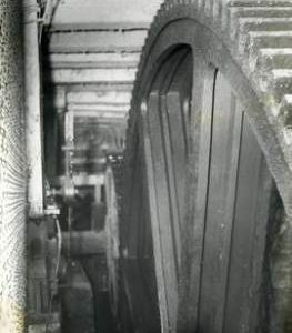 Sonning  Mill - large spur wheel