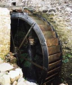 Hudley Mill Charles - waterwheel