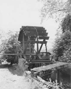 Marlston Farm Mill, Bucklebury, wheel