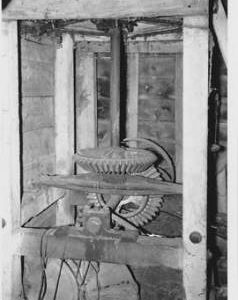 Marlston Farm Mill, Bucklebury, internal, stone drive