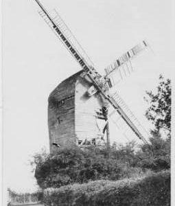 Ashurst Post Mill, Ashurst, three common sails, derelict