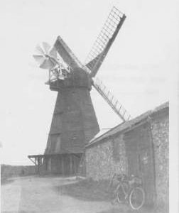 Earnley Smock Mill, Earnley, four common sails, fantail, workable, rear