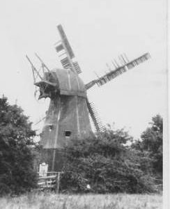 Jolesfield Smock Mill, Jolesfield, remains of fantail and four sails, rear
