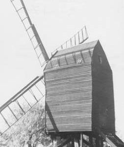 Nutley Post Mill, Nutley, open footed, false sails, rear