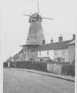 Staple Cross Smock Mill, Staple Cross, smock on brick tower, gallery, four stocks