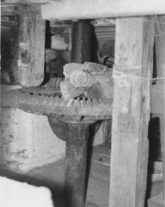 Aldingbourne Mill, Aldingbourne, internal gearing