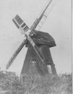 Kingsfold or Capels Smock Mill, Shiremark, four sails, derelict