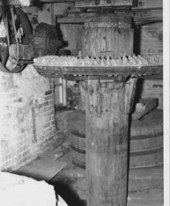 Cosford Mill, Thursley, internal, upright shaft and layshaft