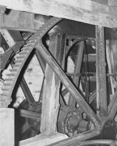 Elstead Mill, Elstead, internal, wheel and pit wheel