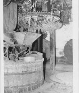 Drewetts Mill, Box, internal, crown wheel and stones floor