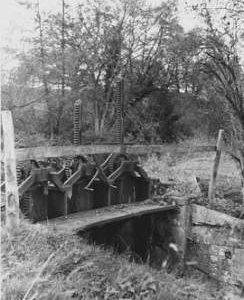 Sutton Mandeville Mill, Sutton Mandeville, sluices