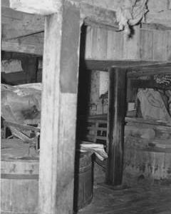 Sutton Mandeville Mill, Sutton Mandeville, internal, crown wheel and stones