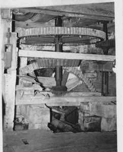 Syreford Mill, Syreford, internal, pit wheel, wallower, spur wheel