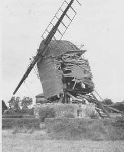 Tottenhill Post Mill, Tottenhill, derelict