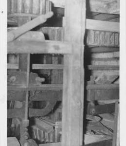 Cutt Mill, Cuxham, internal, gearing